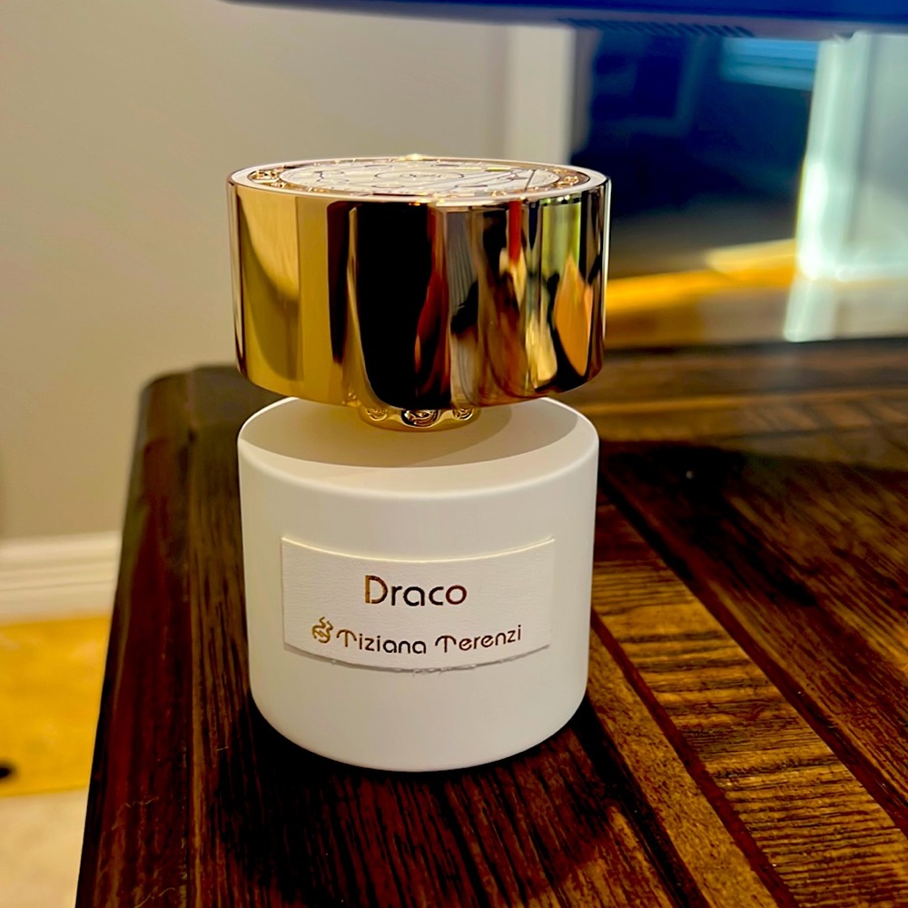 Matera. Draco Full bottle, does not come with box. 
3.4 oz / 100 mL